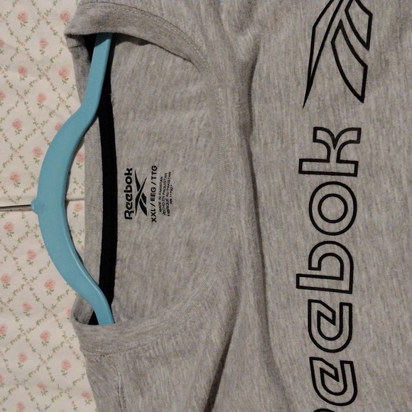 Reebok short sleeve T shirt. size XXL - Picture 4 of 4